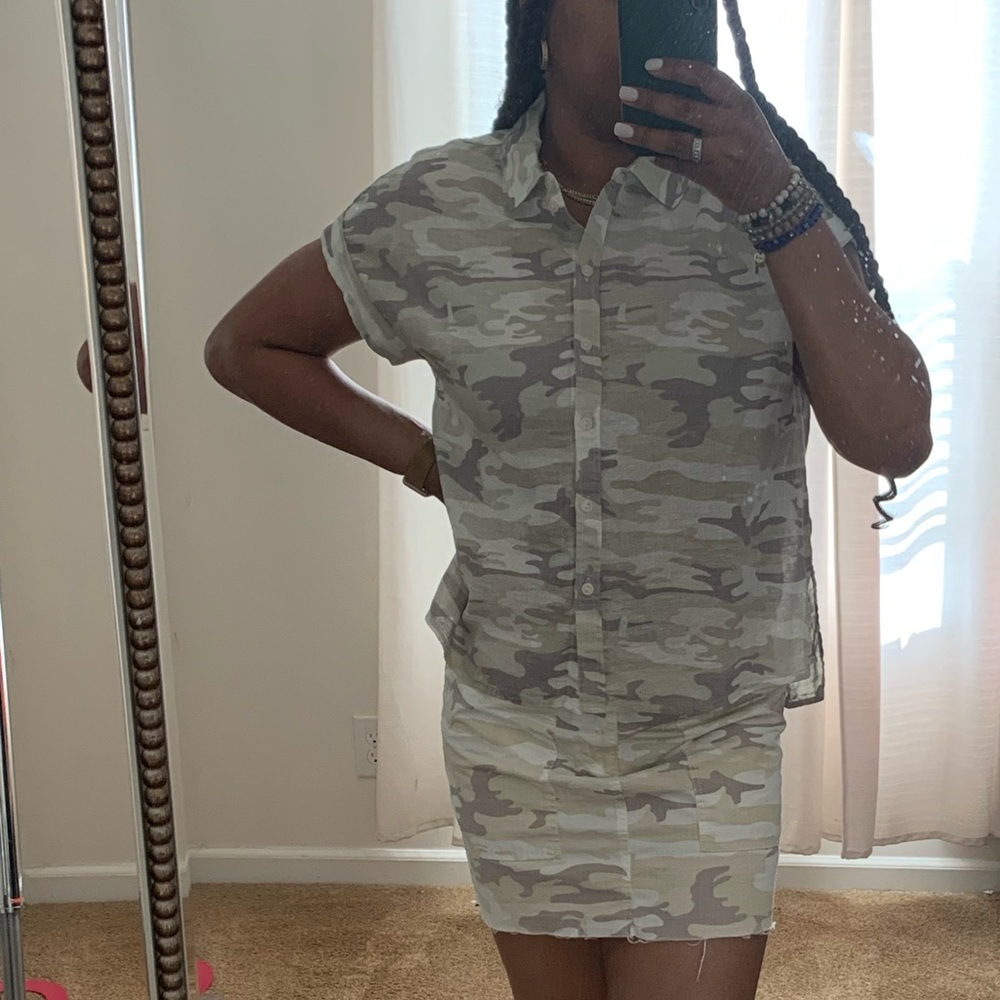 Sanctuary linen shirt and skirt. Beautiful  matching set